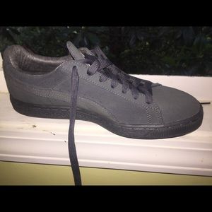Puma suede